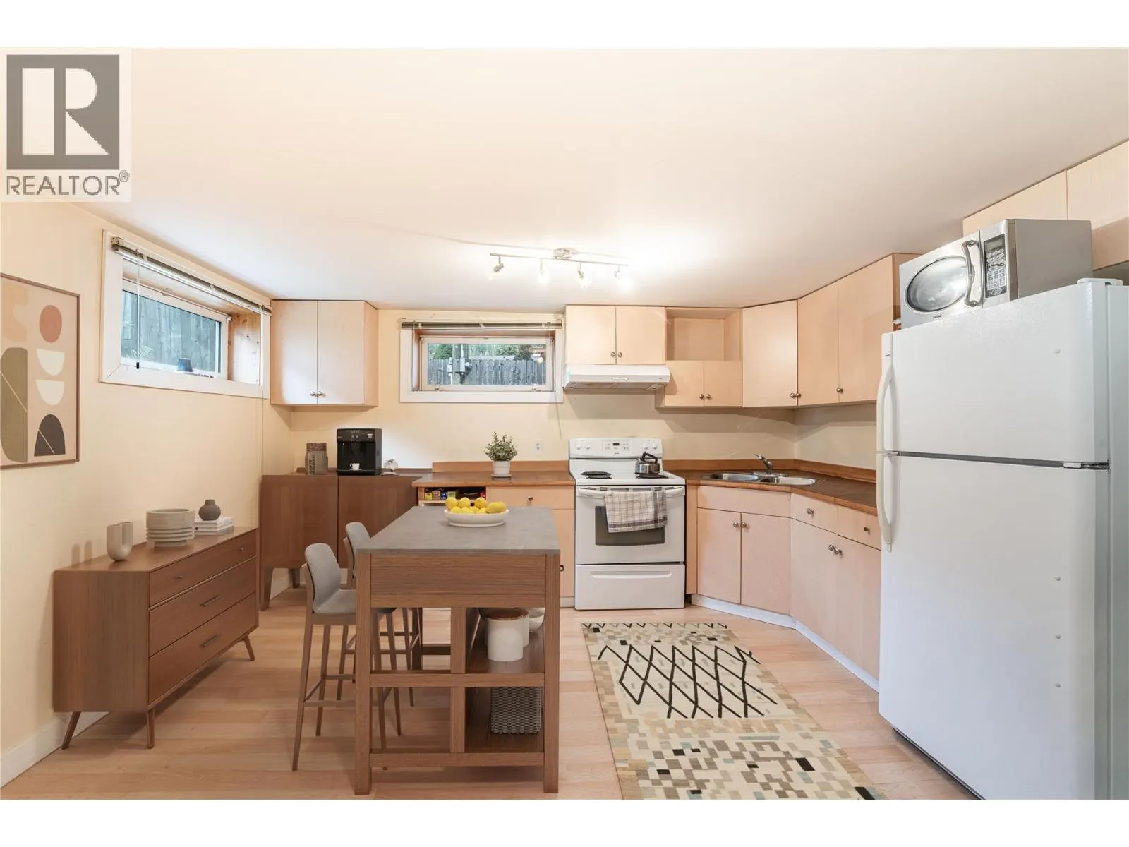 1504 Third Street W
