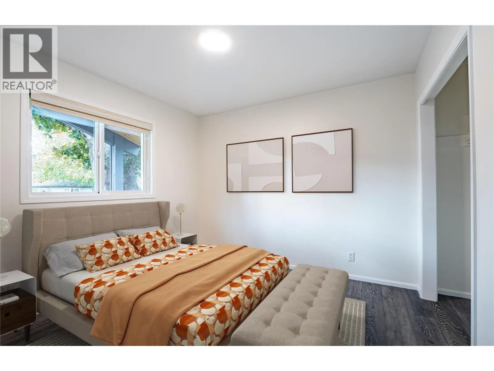 1504 Third Street W