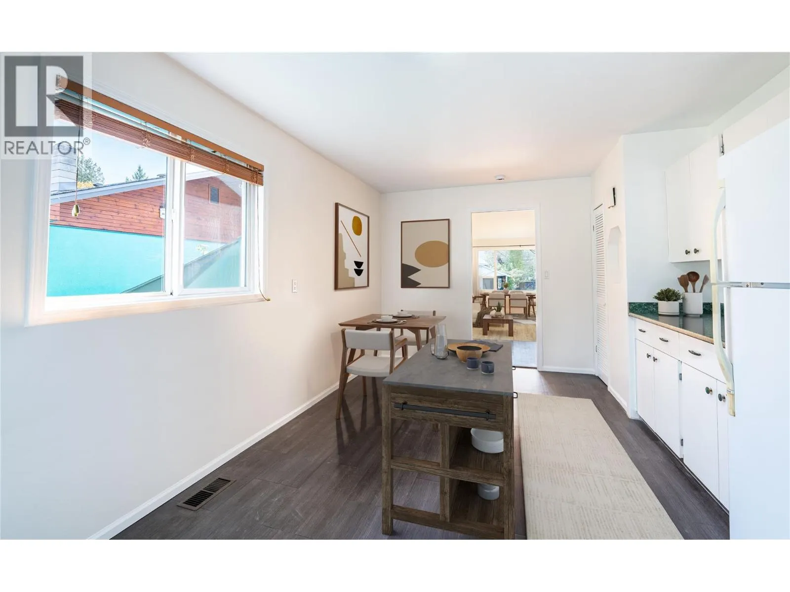 1504 Third Street W