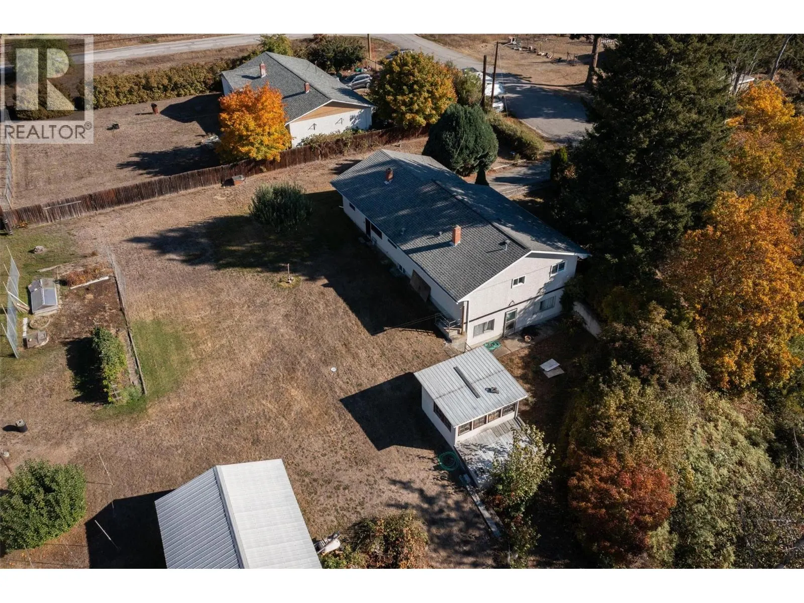 832 Kootenay Road