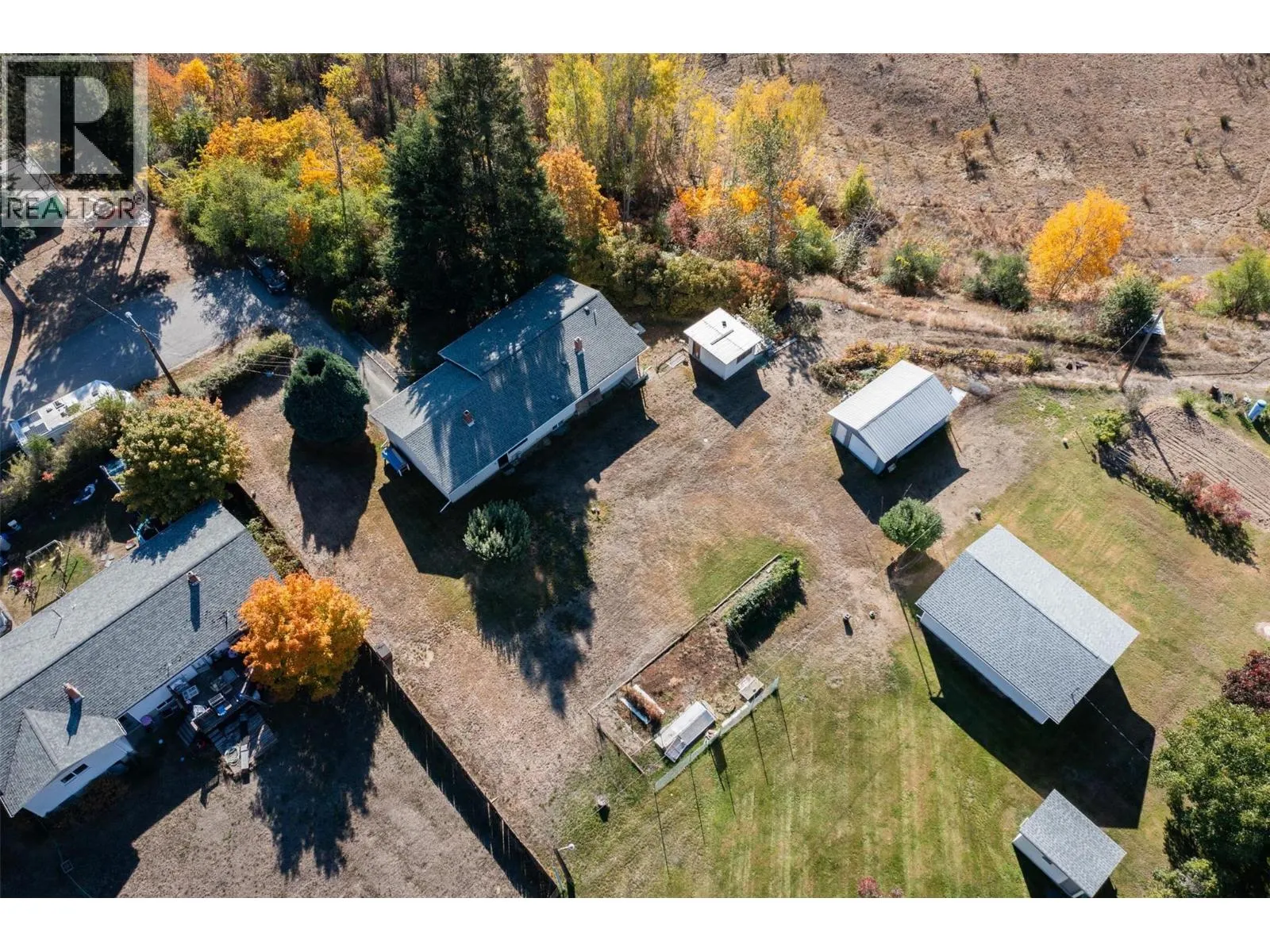 832 Kootenay Road