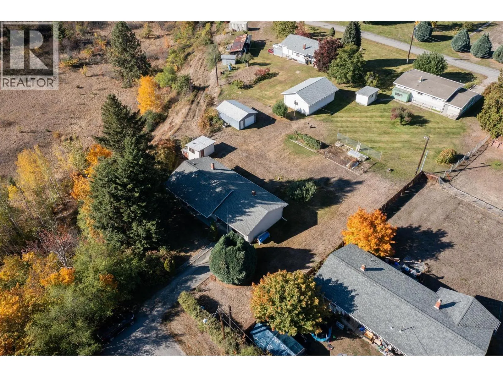 832 Kootenay Road