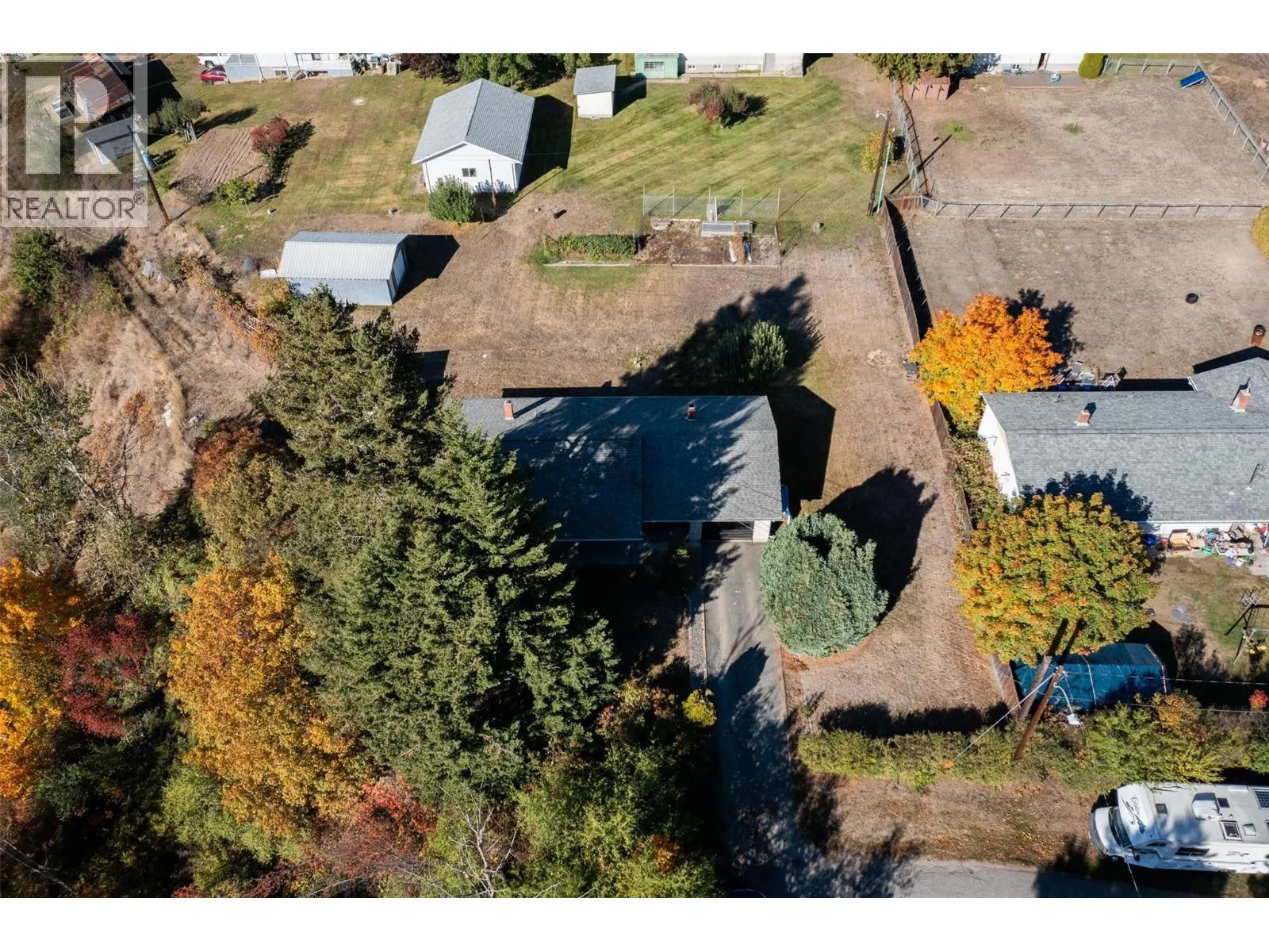 832 Kootenay Road