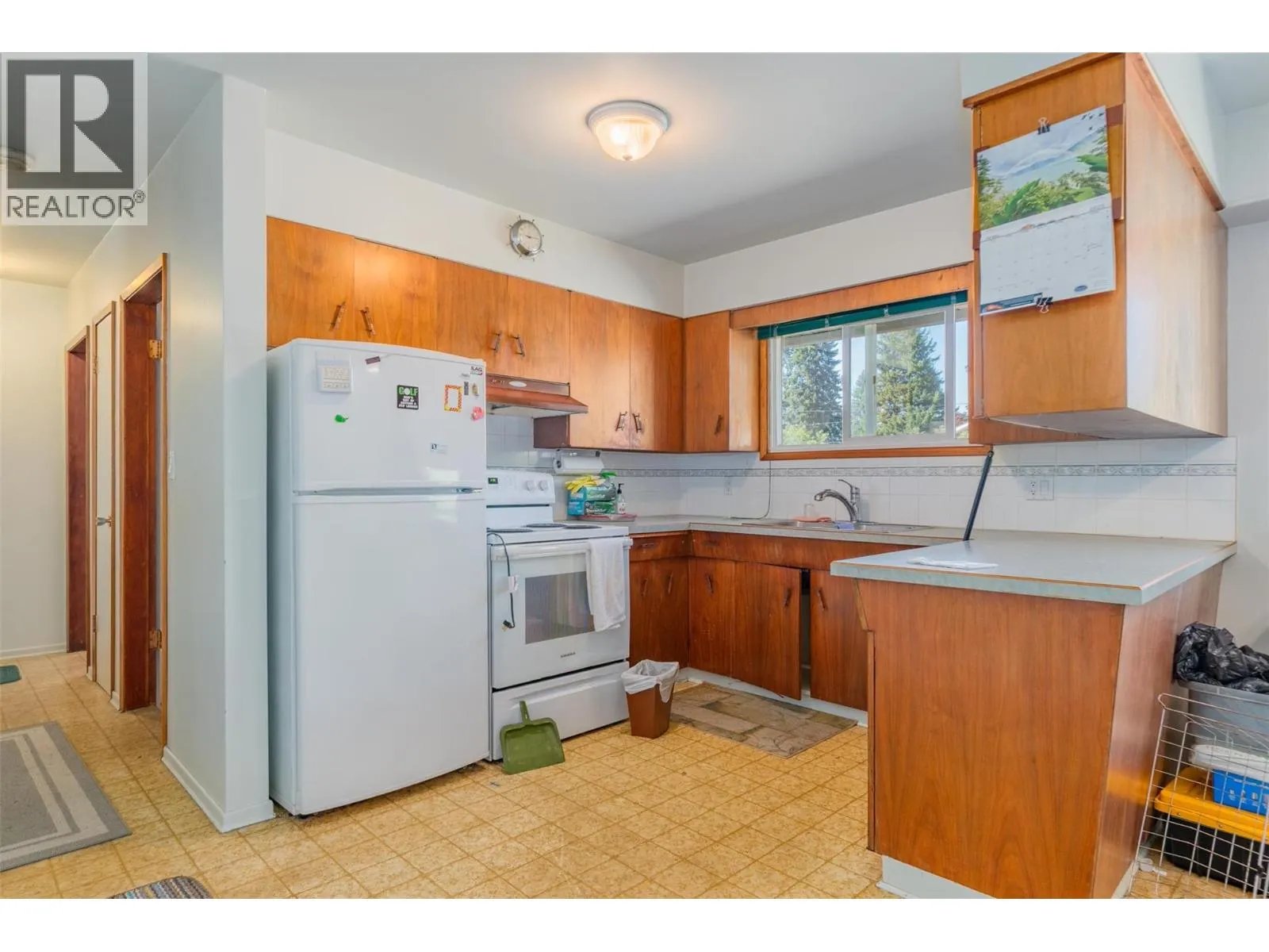 832 Kootenay Road