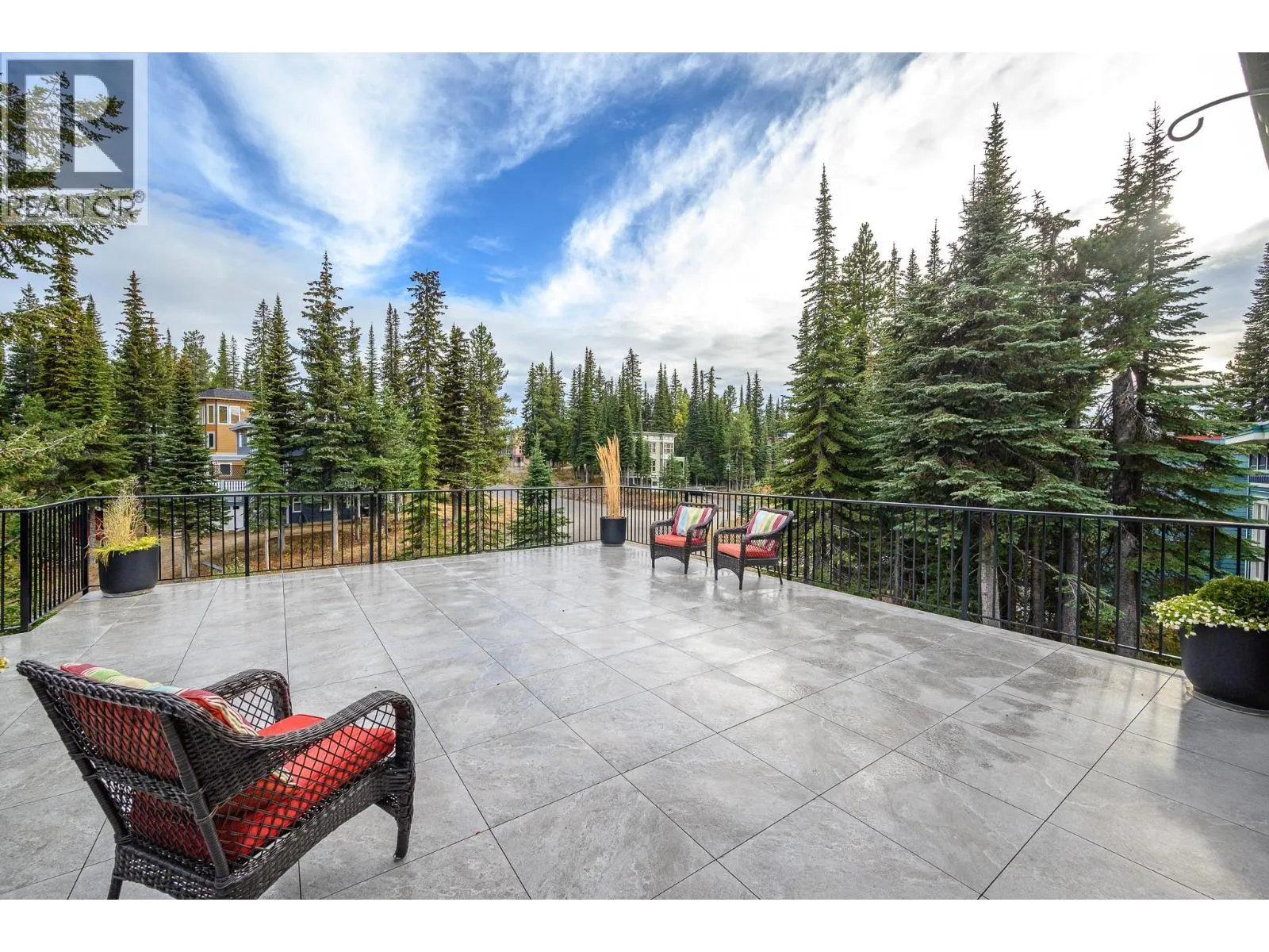 440 Monashee Road Unit# 1 & 2