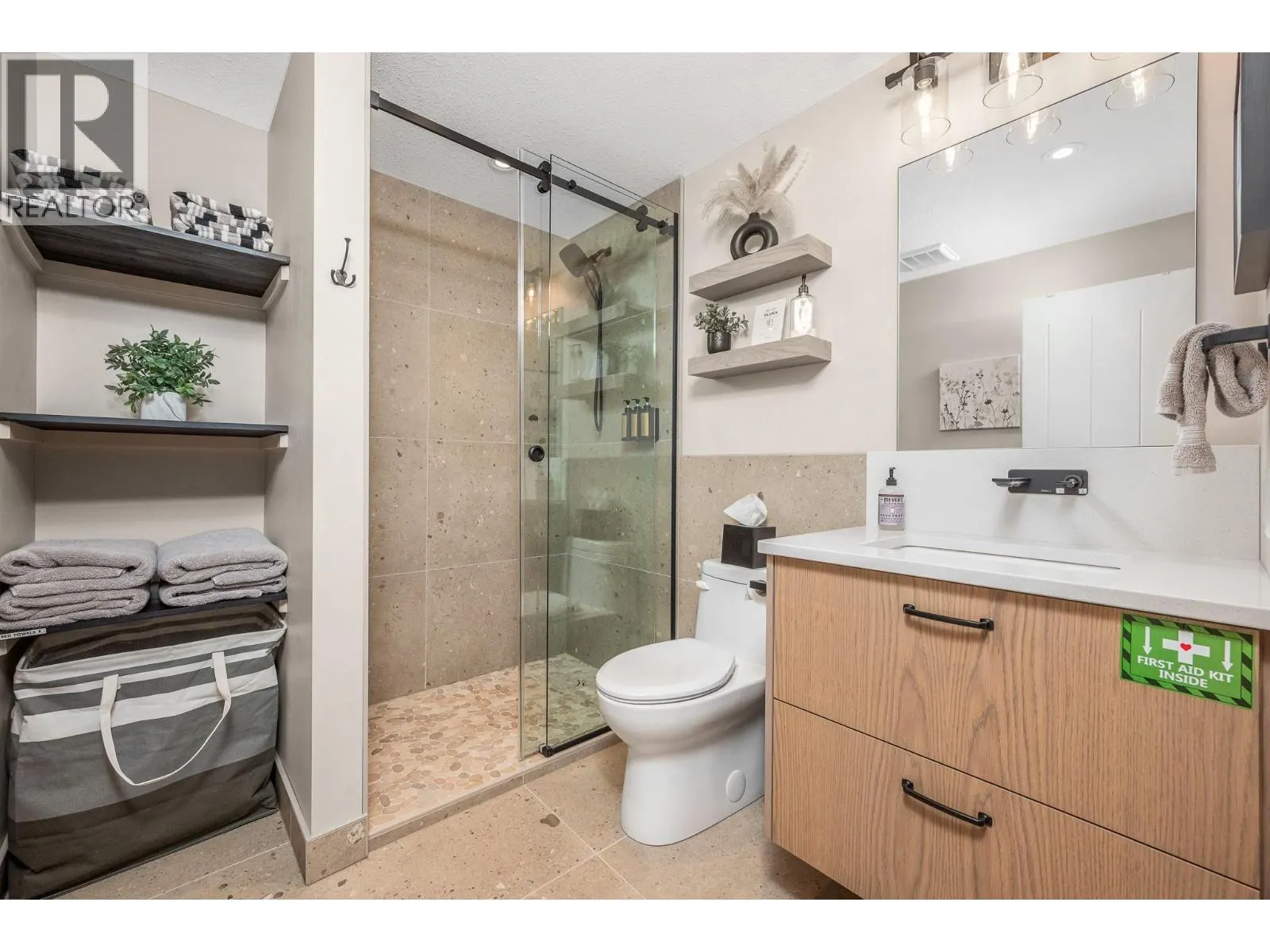 440 Monashee Road Unit# 1 & 2