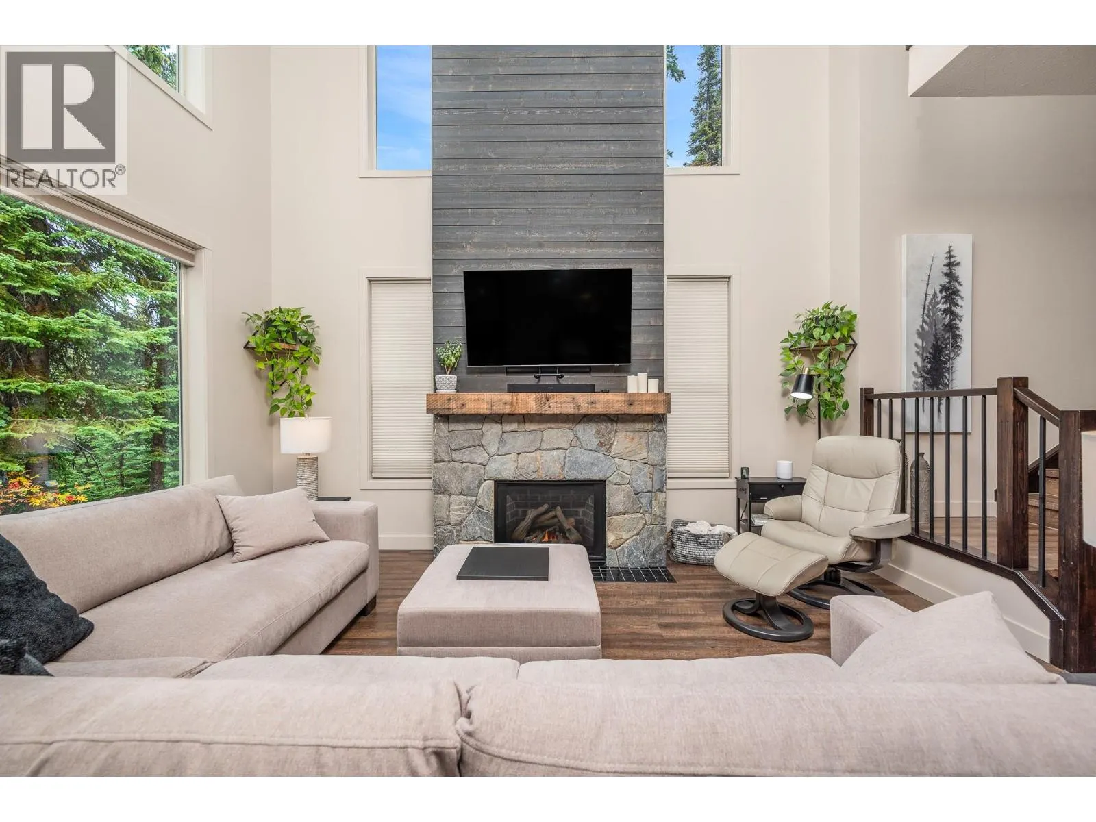 440 Monashee Road Unit# 1 & 2