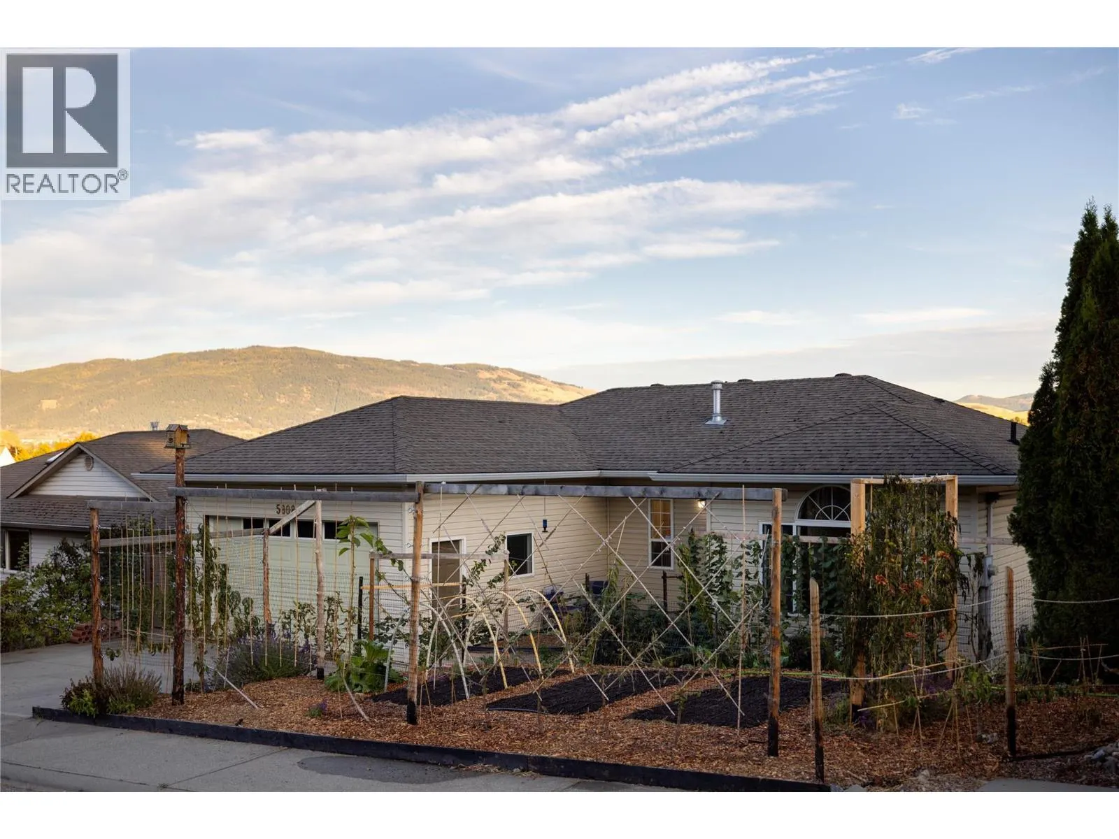 5808 Heritage Drive