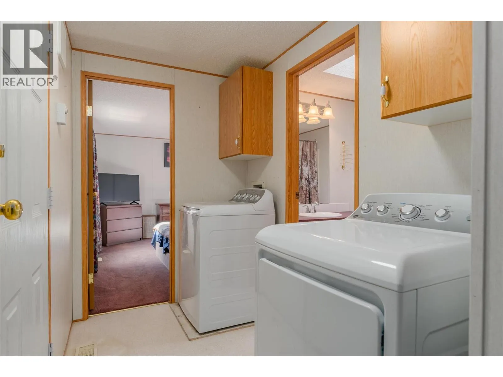 1525 Columbia Avenue Unit# 33