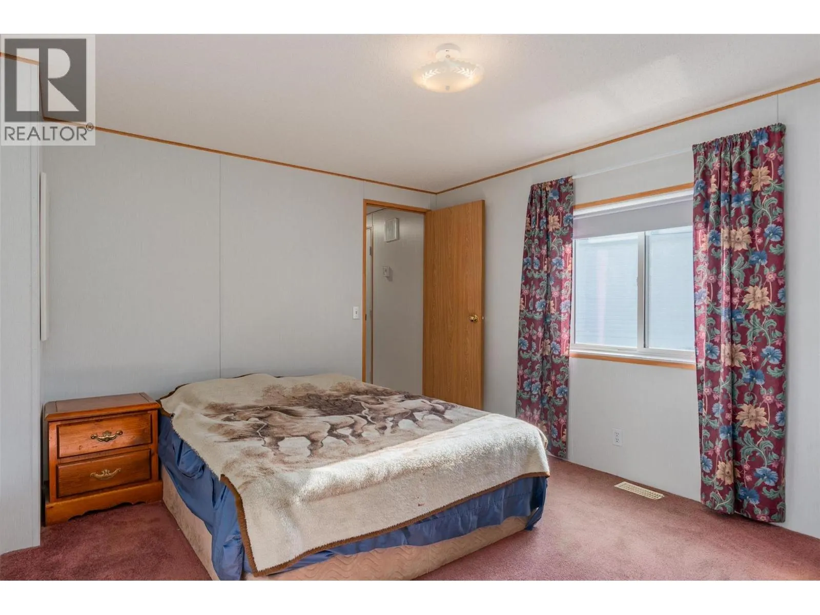 1525 Columbia Avenue Unit# 33