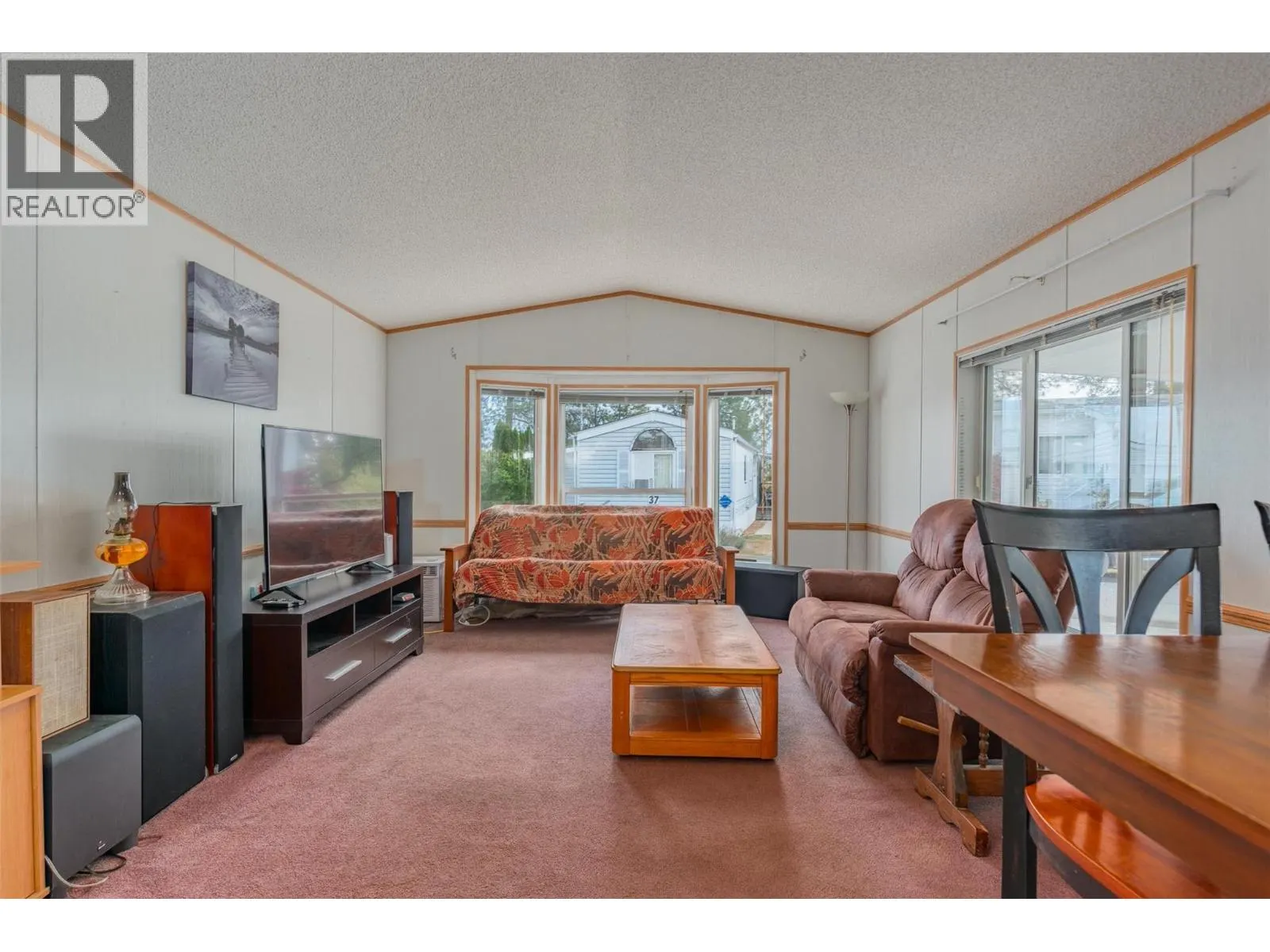 1525 Columbia Avenue Unit# 33