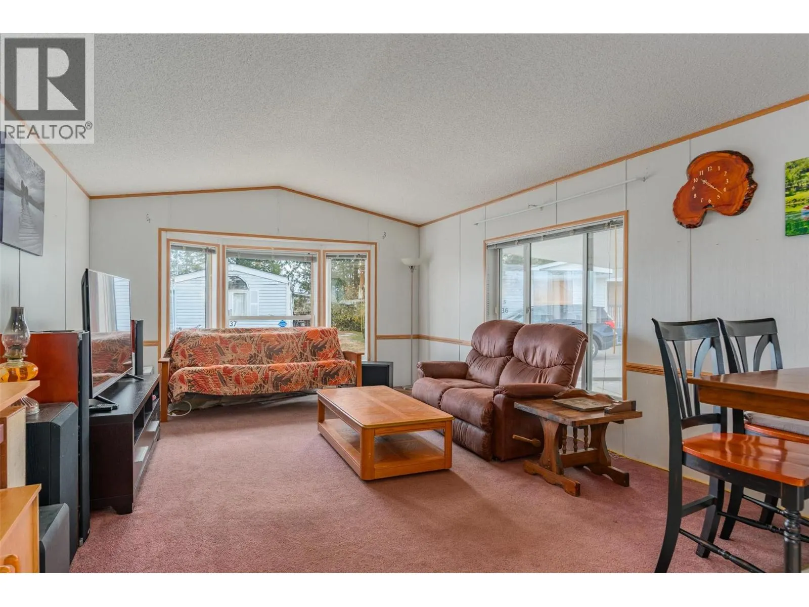1525 Columbia Avenue Unit# 33