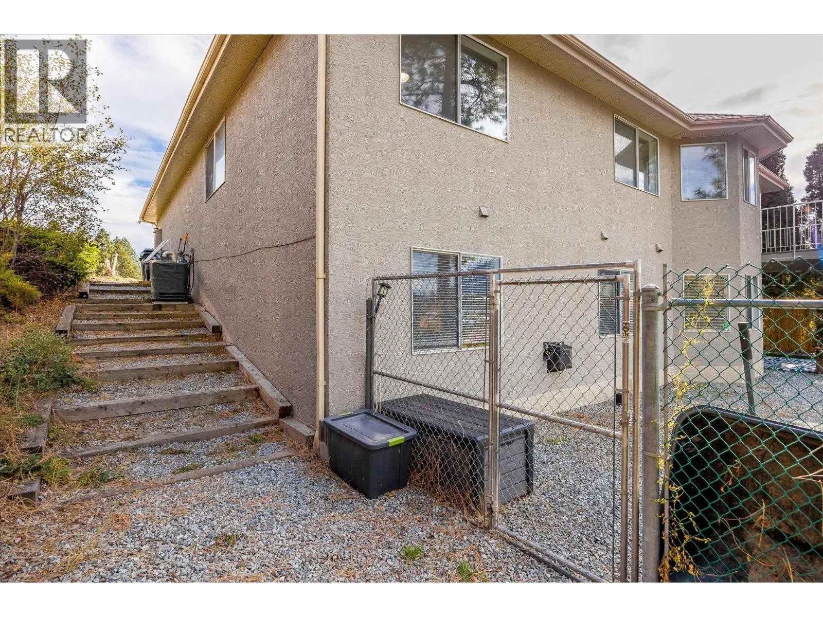 2306 Devon Court