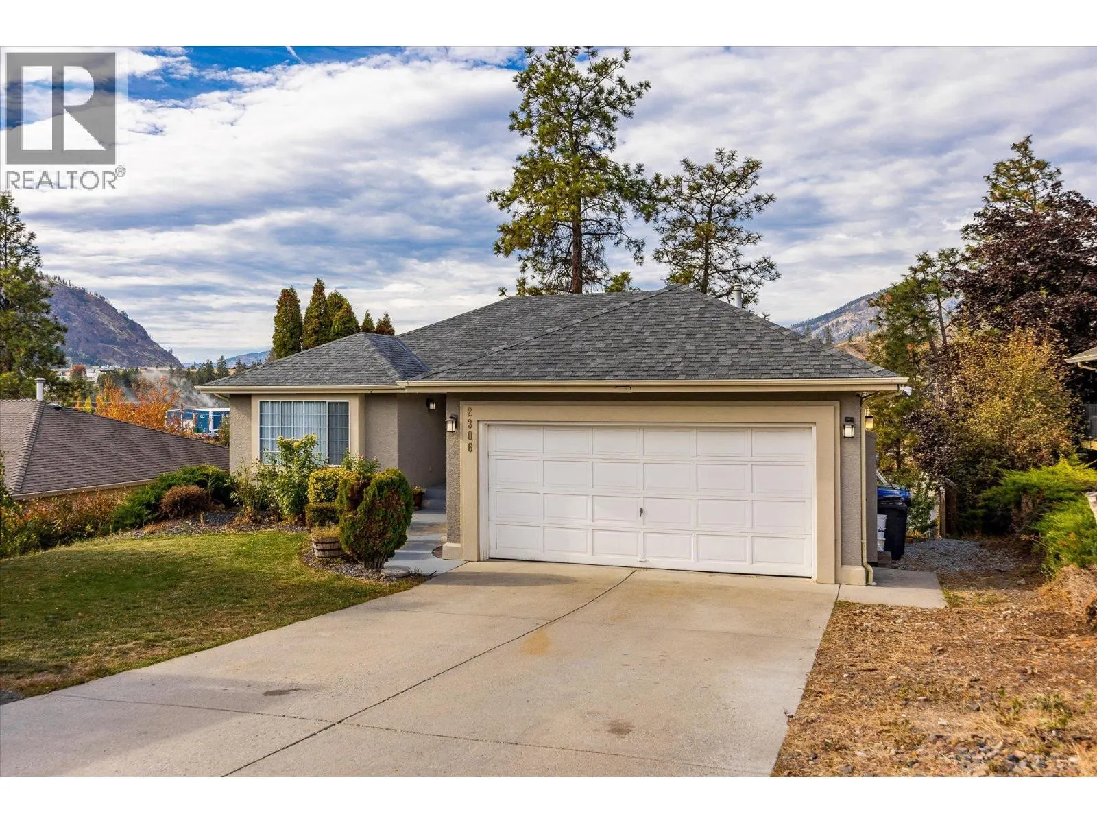 2306 Devon Court