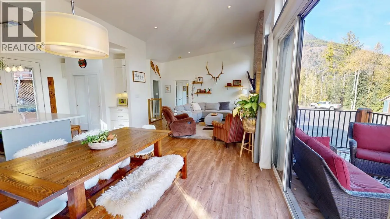 5 Alpine Trail Place