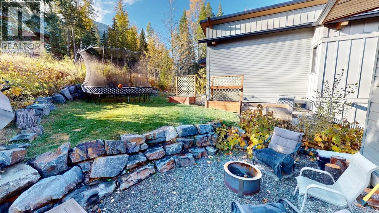 5 Alpine Trail Place