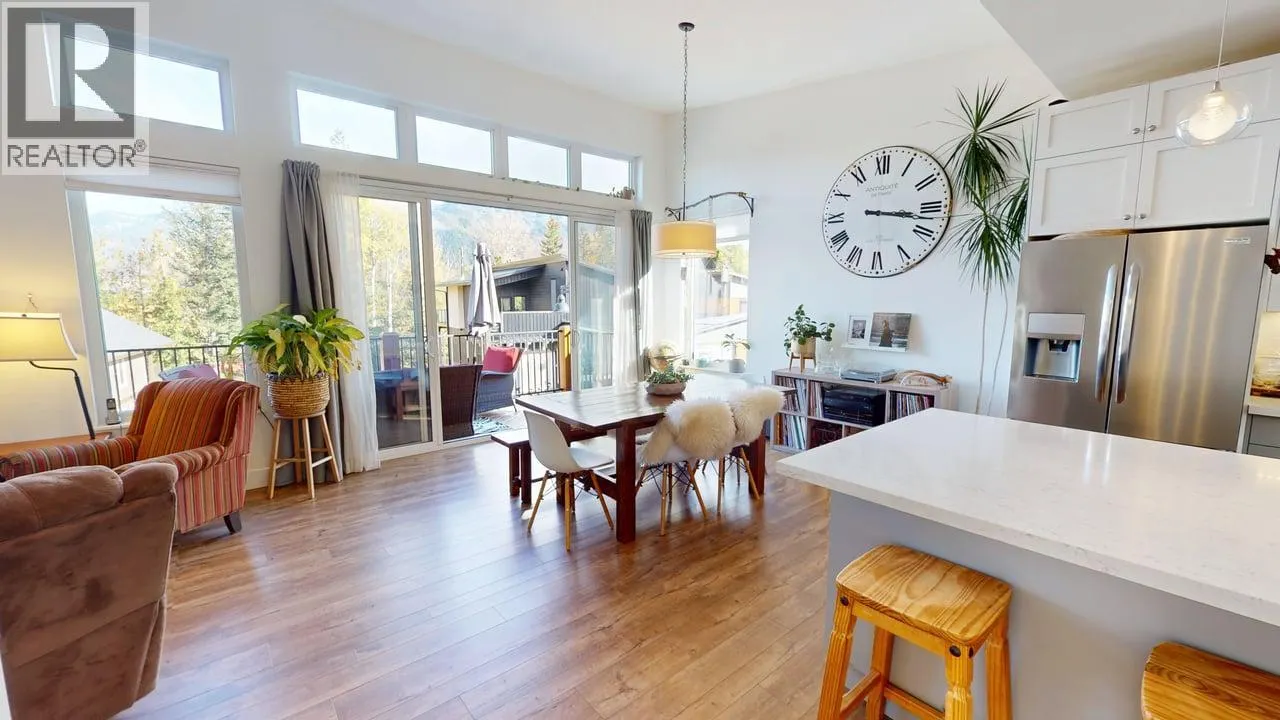 5 Alpine Trail Place
