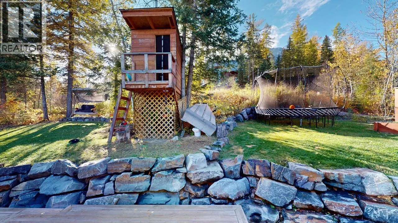5 Alpine Trail Place