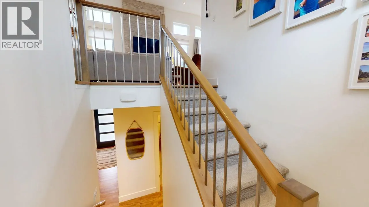 5 Alpine Trail Place