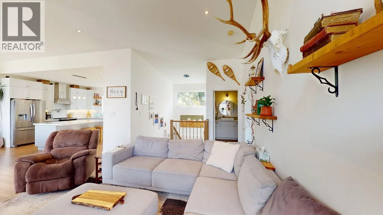 5 Alpine Trail Place