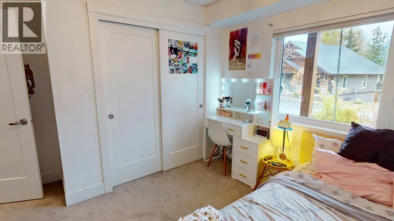 5 Alpine Trail Place