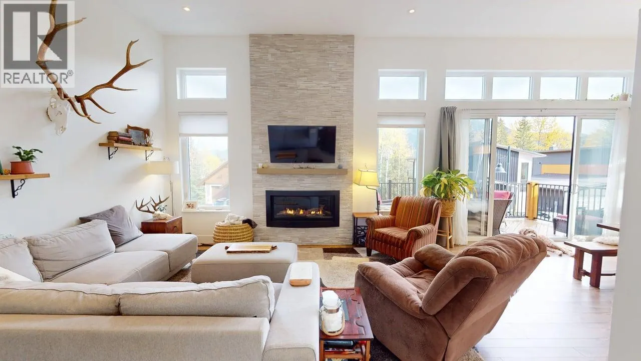 5 Alpine Trail Place