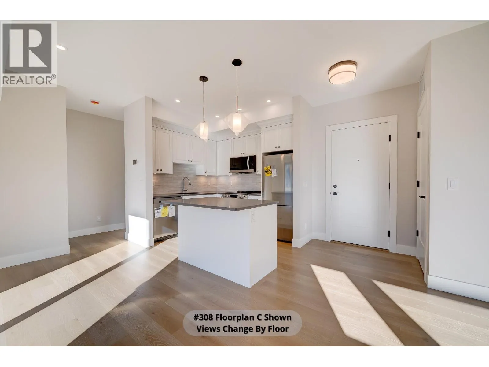 2171 Van Horne Drive Unit# 204