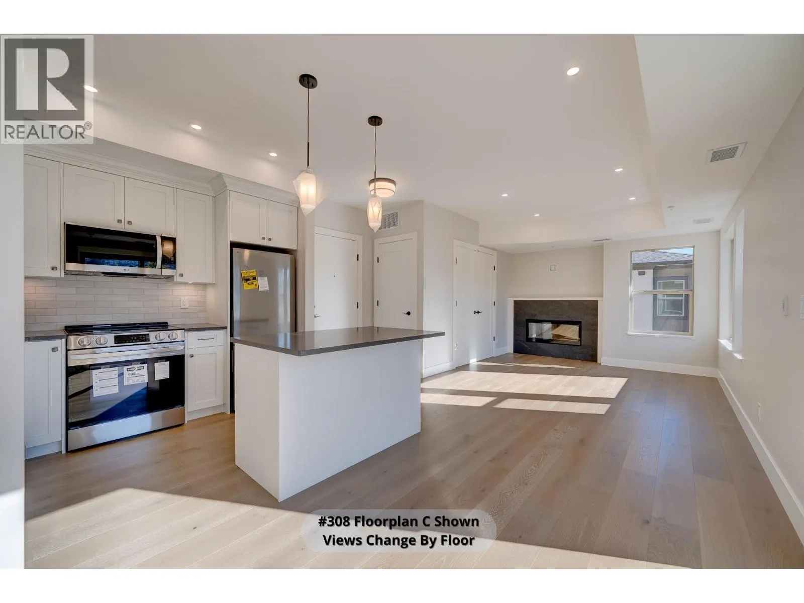 2171 Van Horne Drive Unit# 204