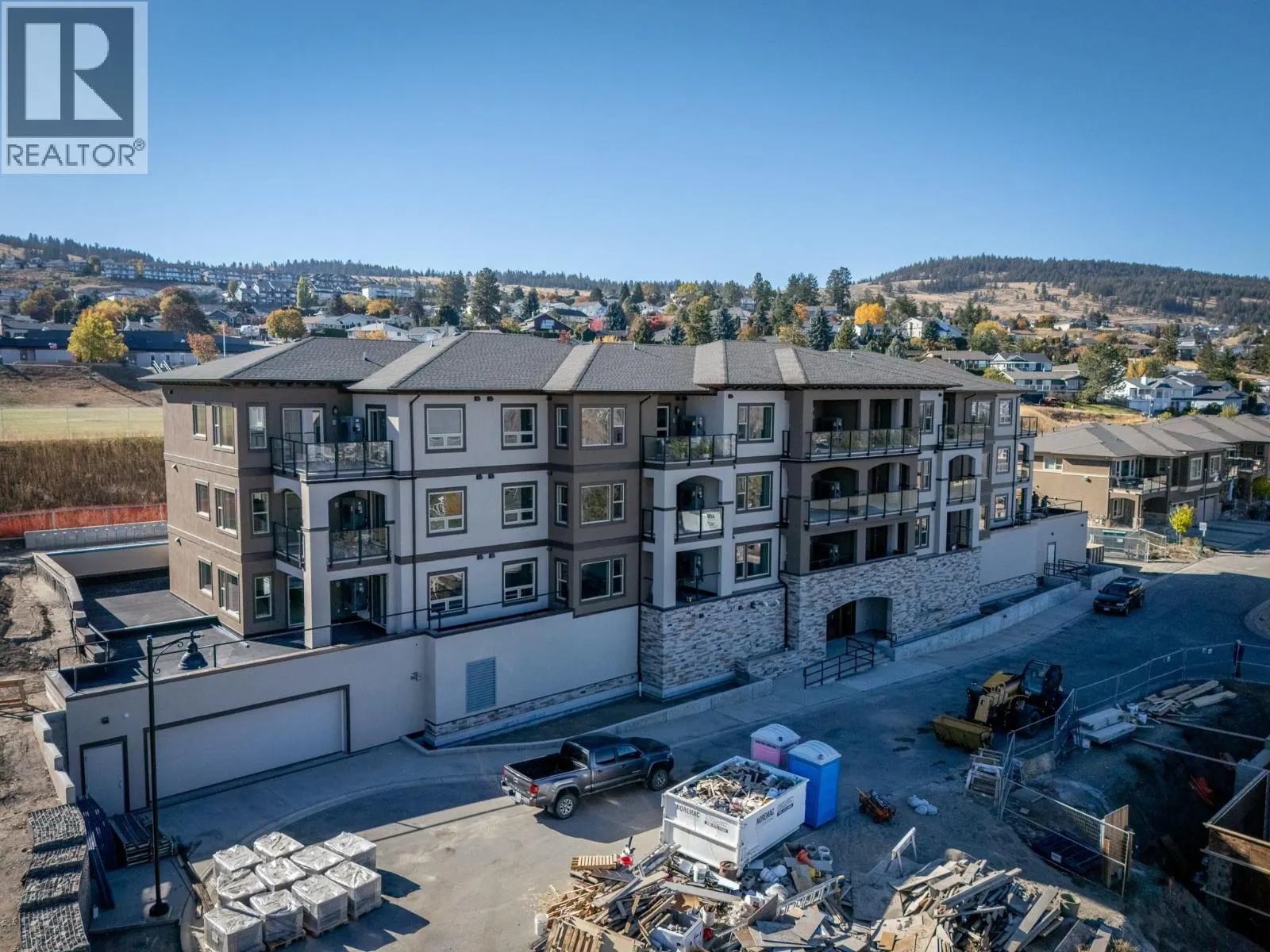 2171 Van Horne Drive Unit# 208