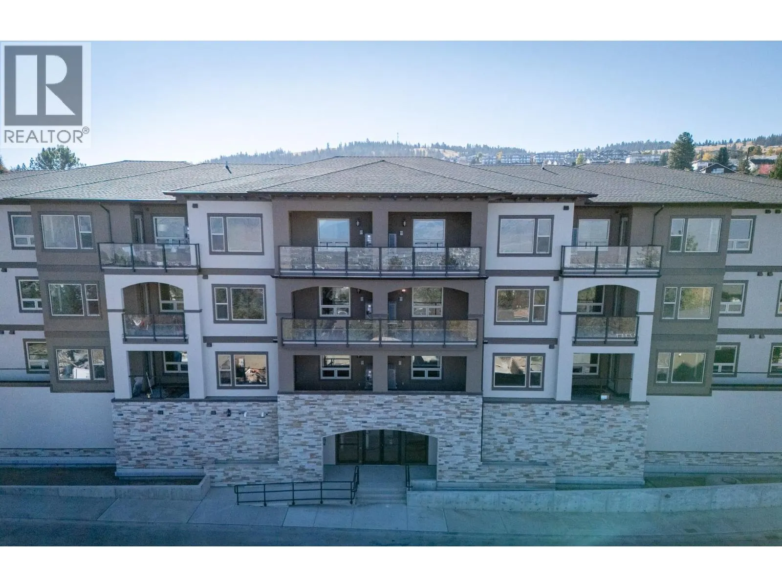 2171 Van Horne Drive Unit# 208