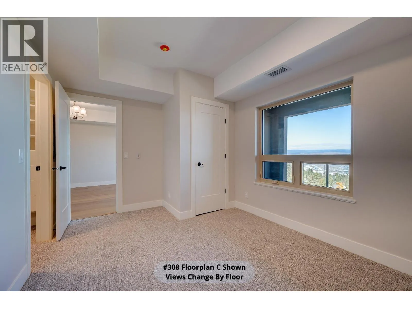 2171 Van Horne Drive Unit# 208