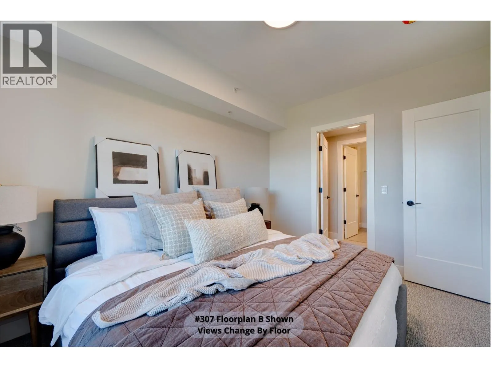 2171 Van Horne Drive Unit# 302
