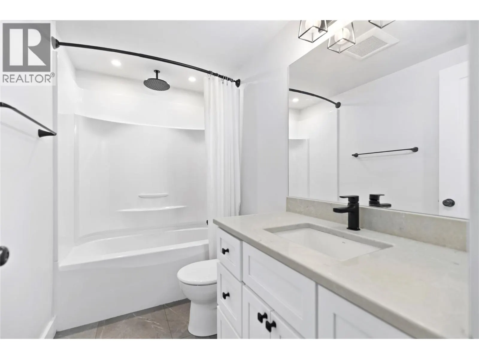 525 Nicola Street Unit# 403
