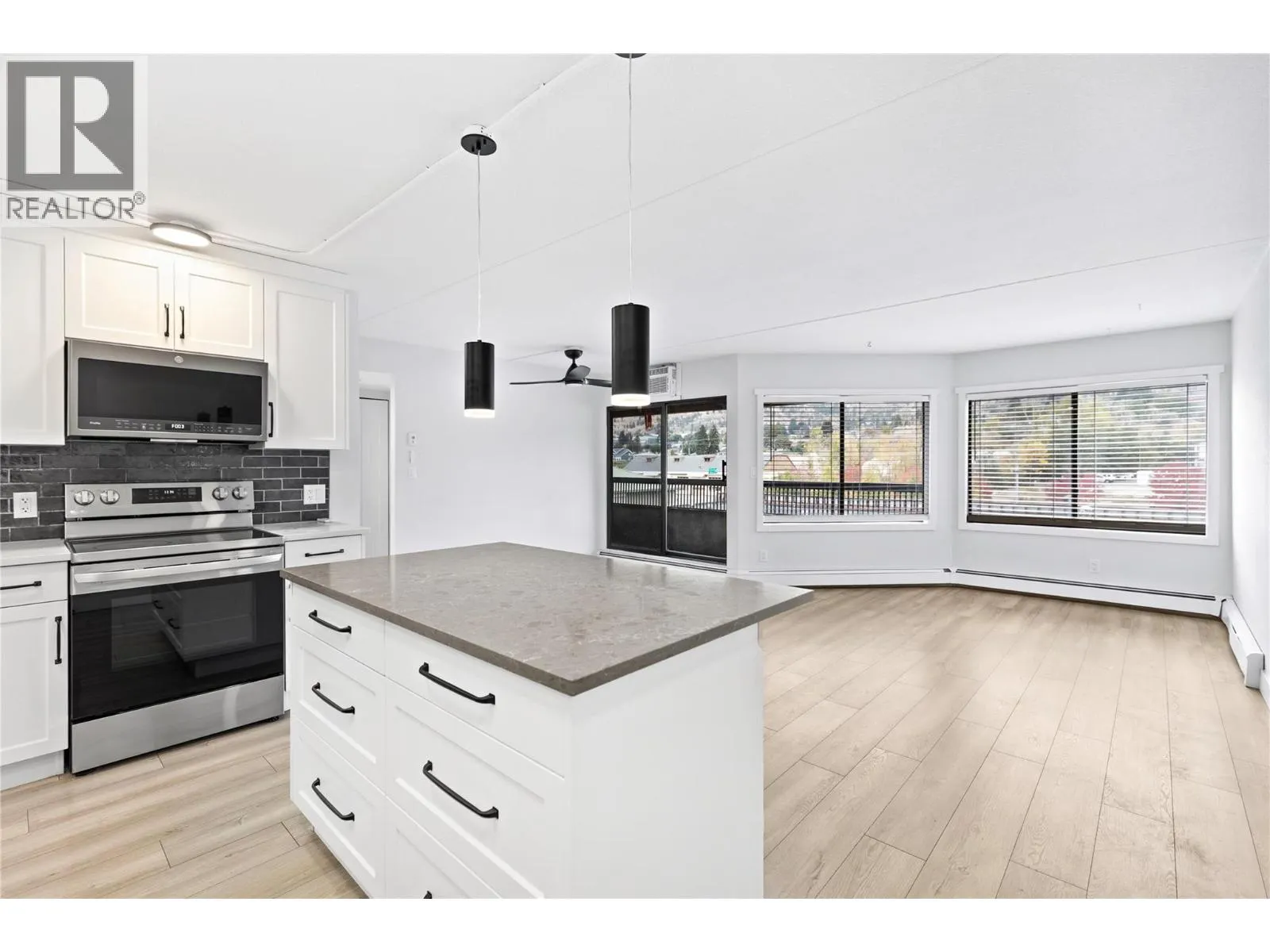 525 Nicola Street Unit# 403