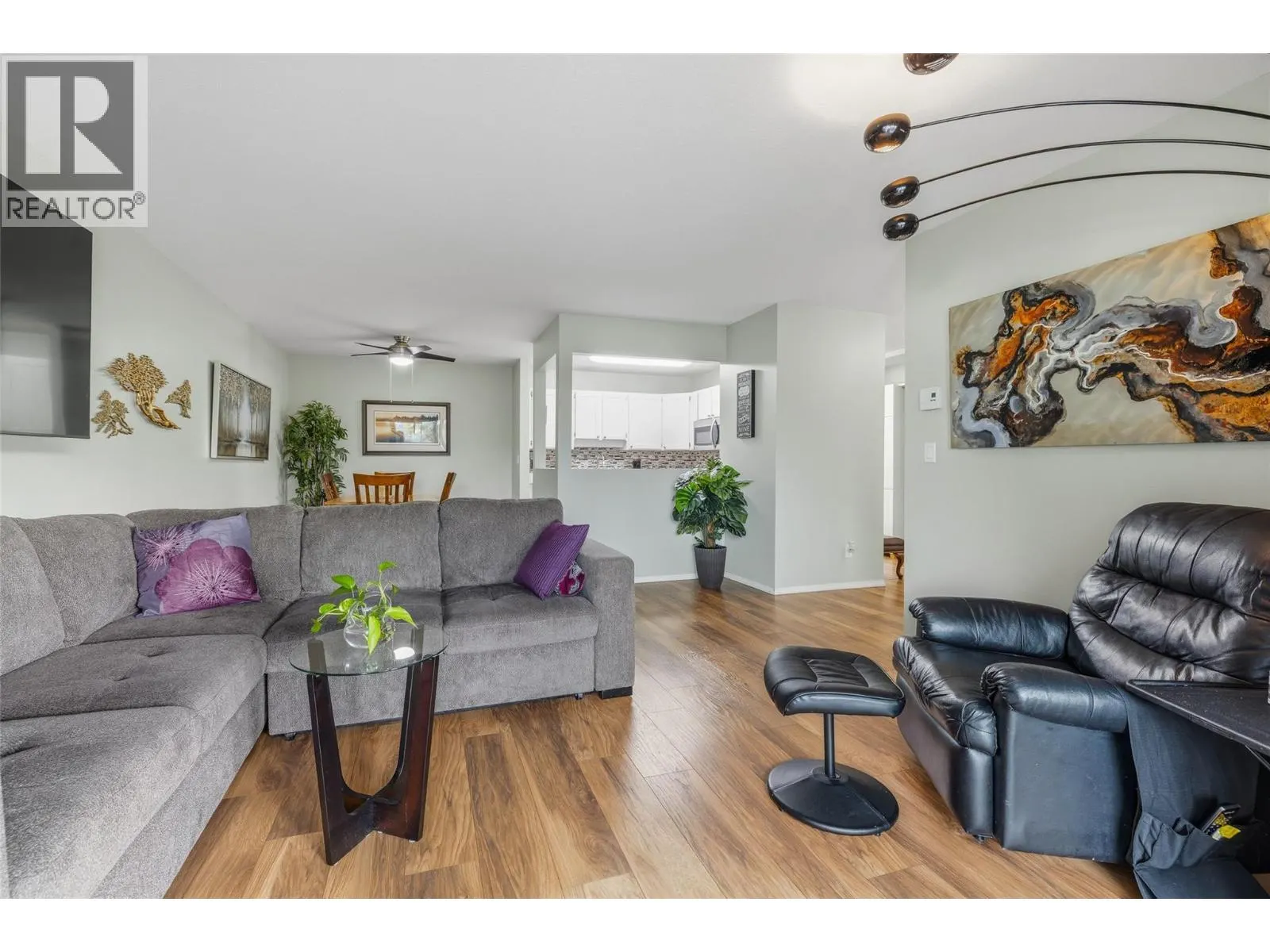 180 Hollywood Road N Unit# 207