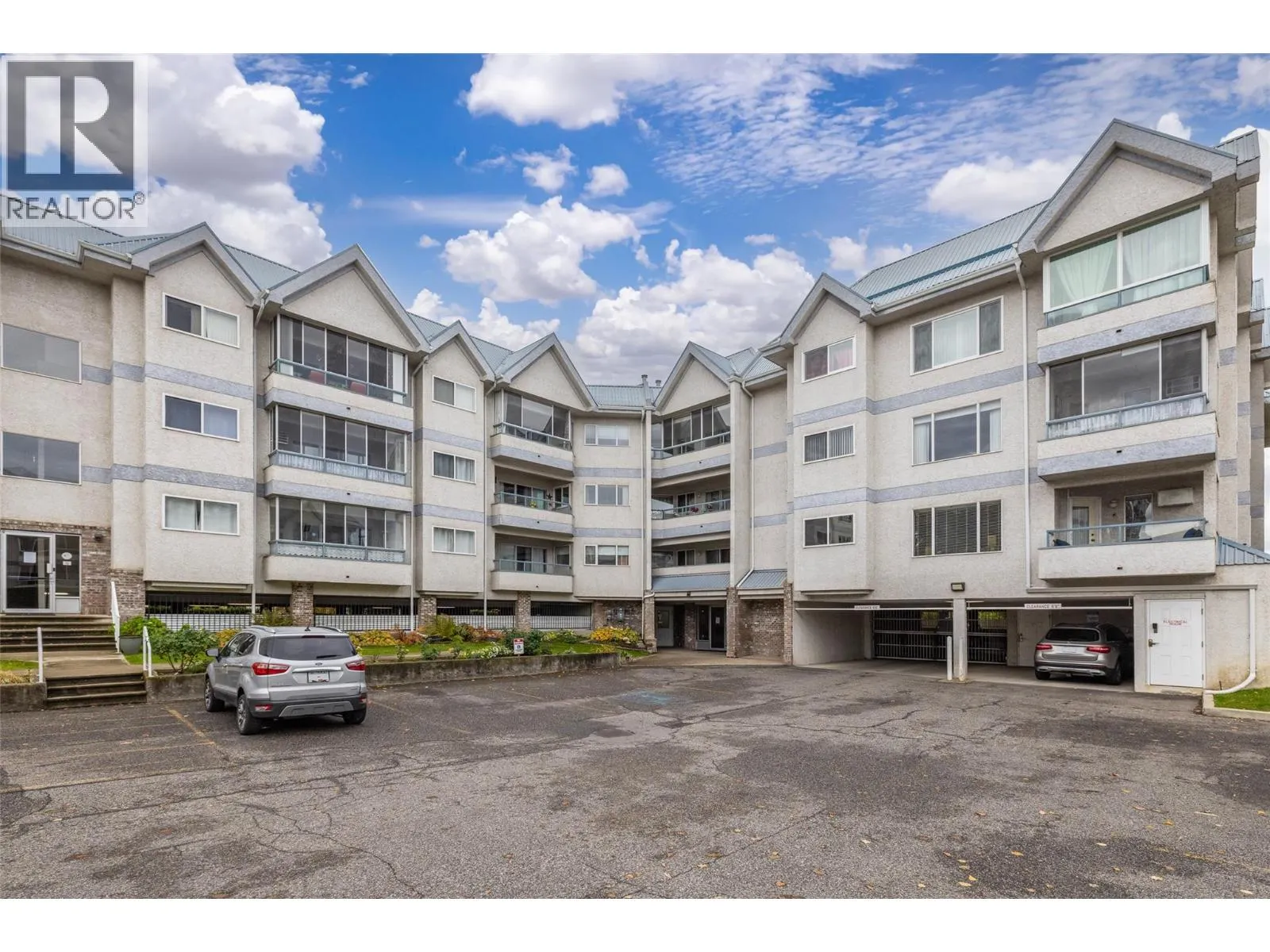 180 Hollywood Road N Unit# 207
