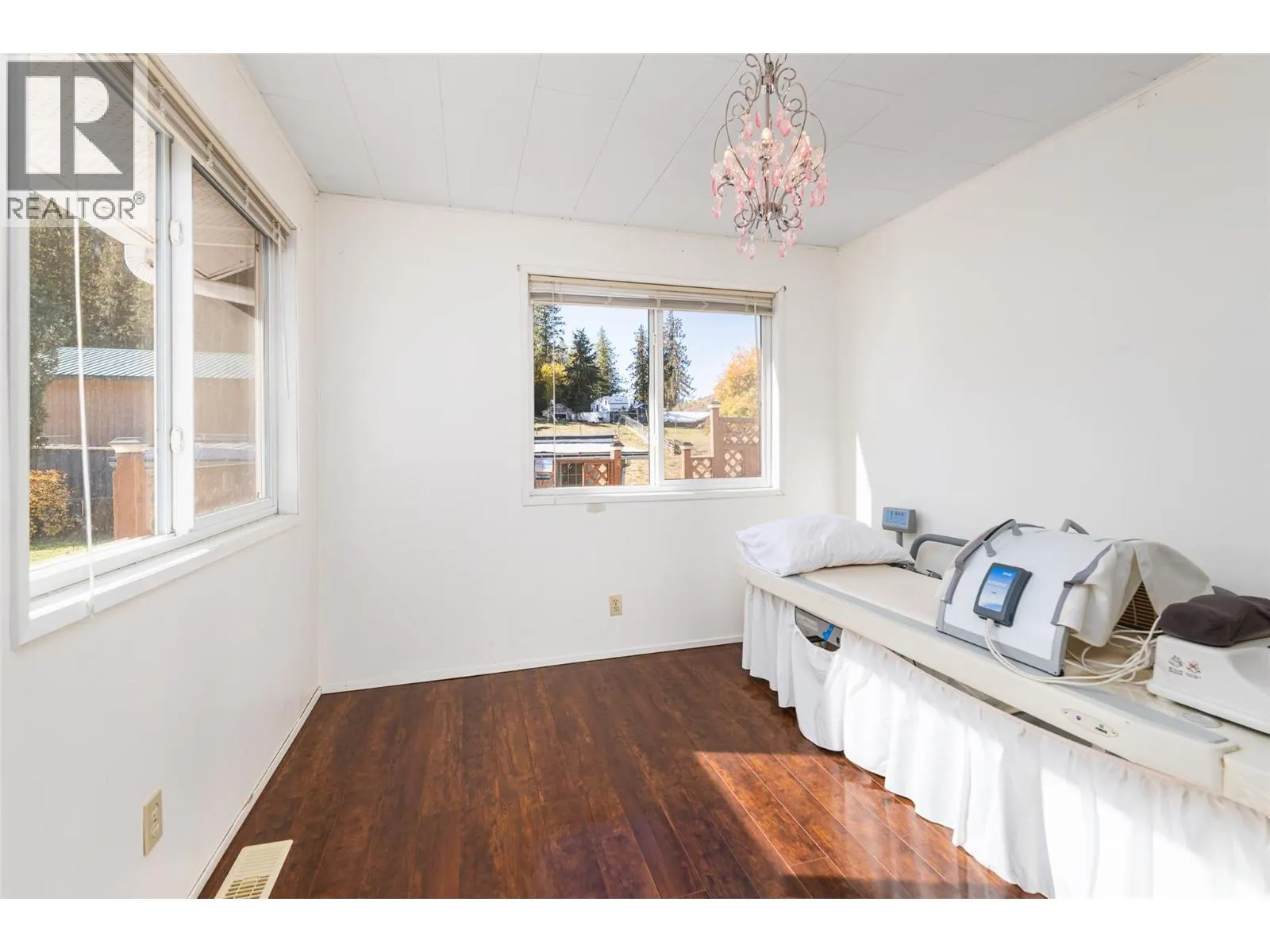 5145 ELSIE HOLMES Road