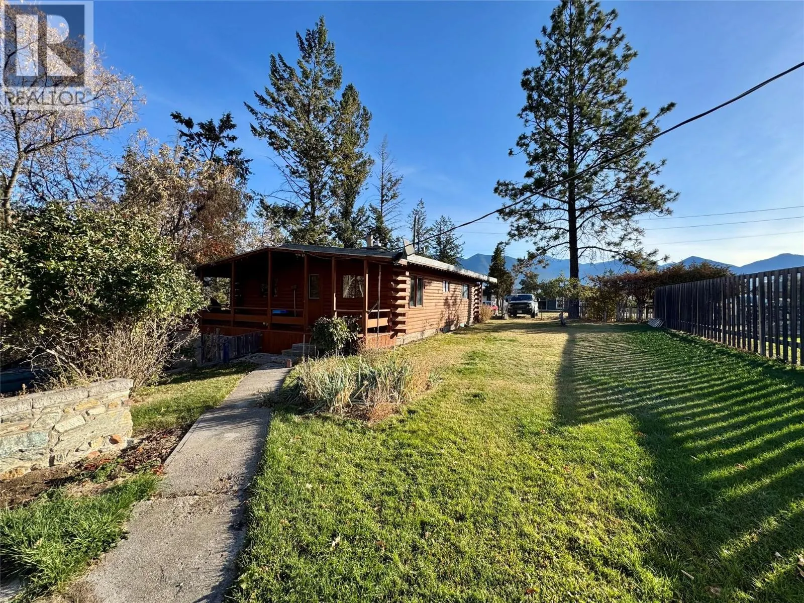 9209 Moffat Avenue