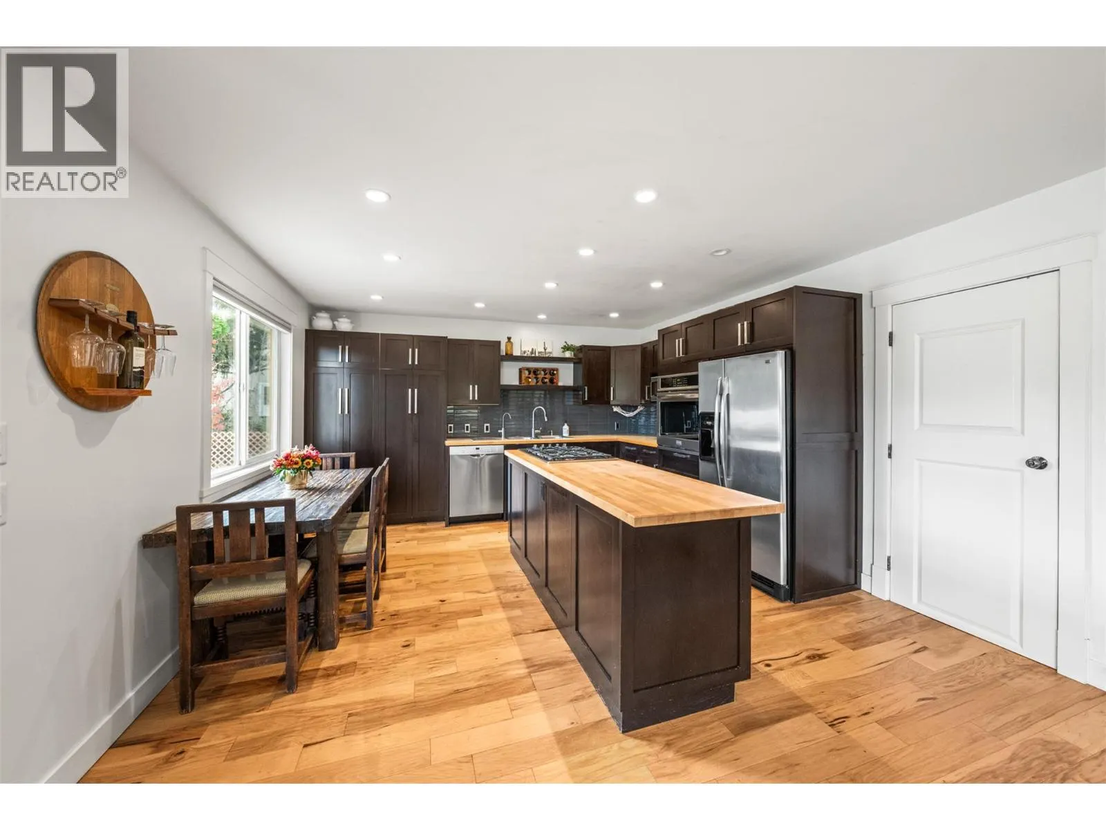 3588 Spiers Road