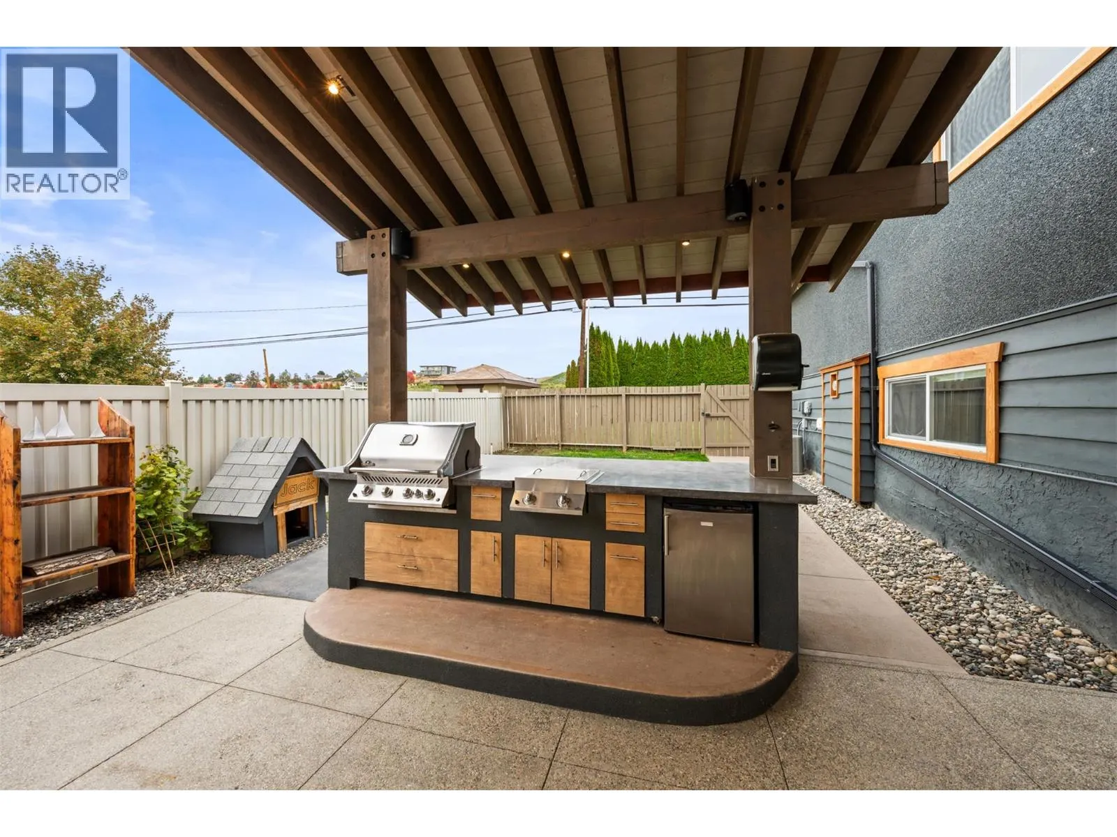 3588 Spiers Road