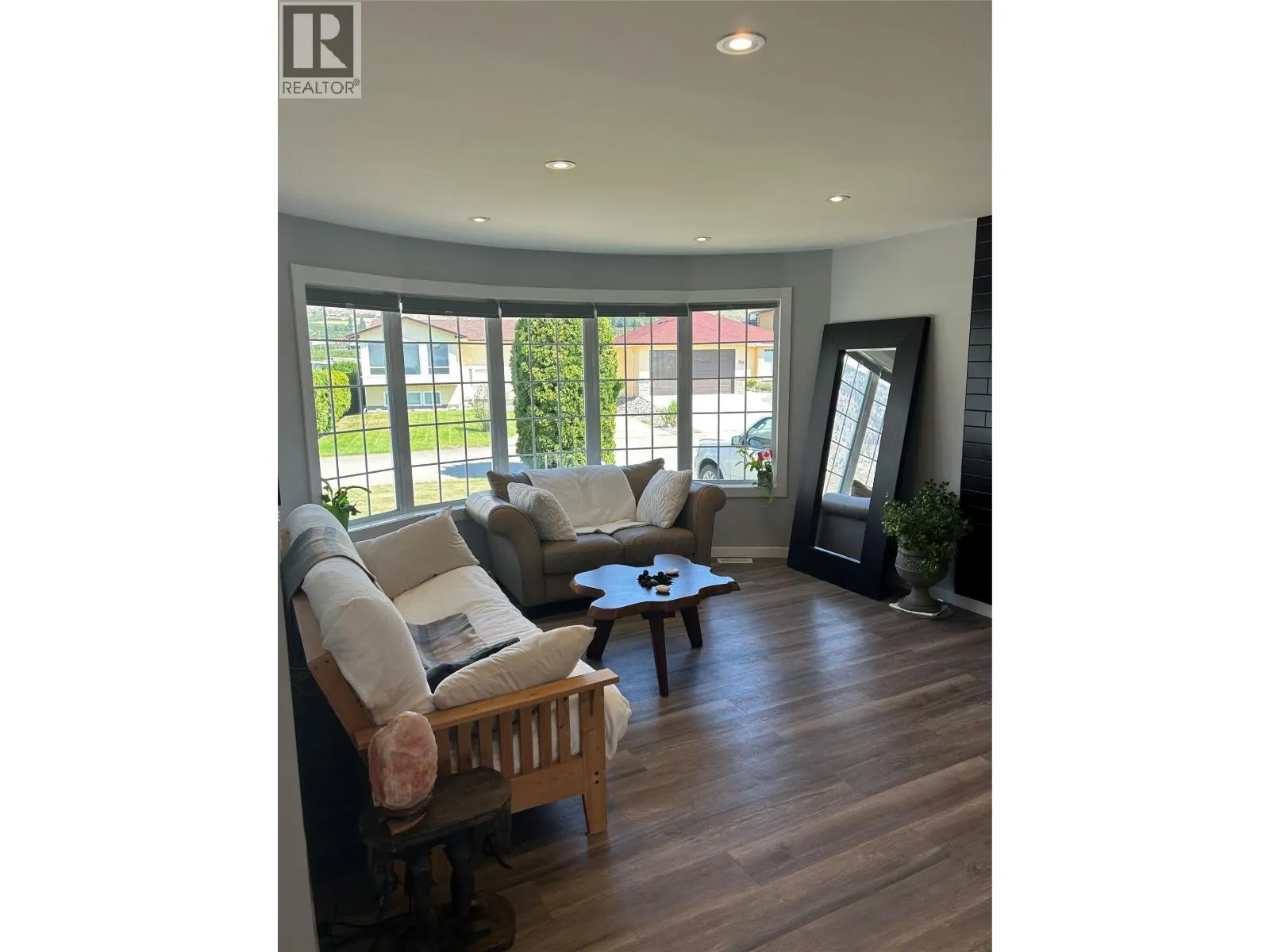 38 BAYVIEW Crescent