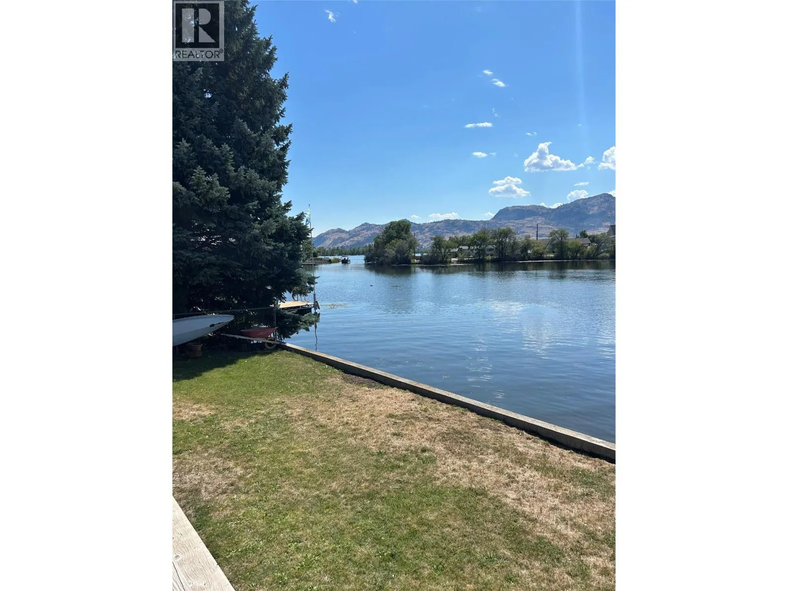 38 BAYVIEW Crescent