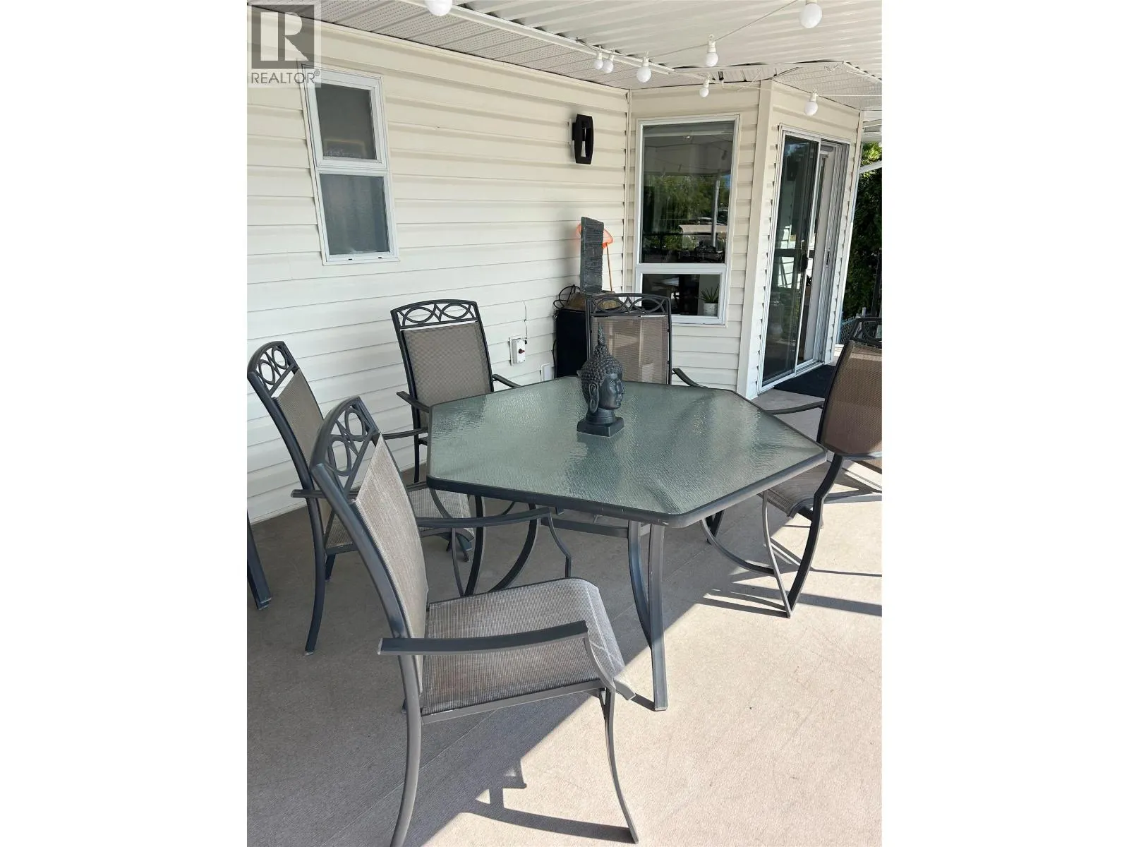 38 BAYVIEW Crescent
