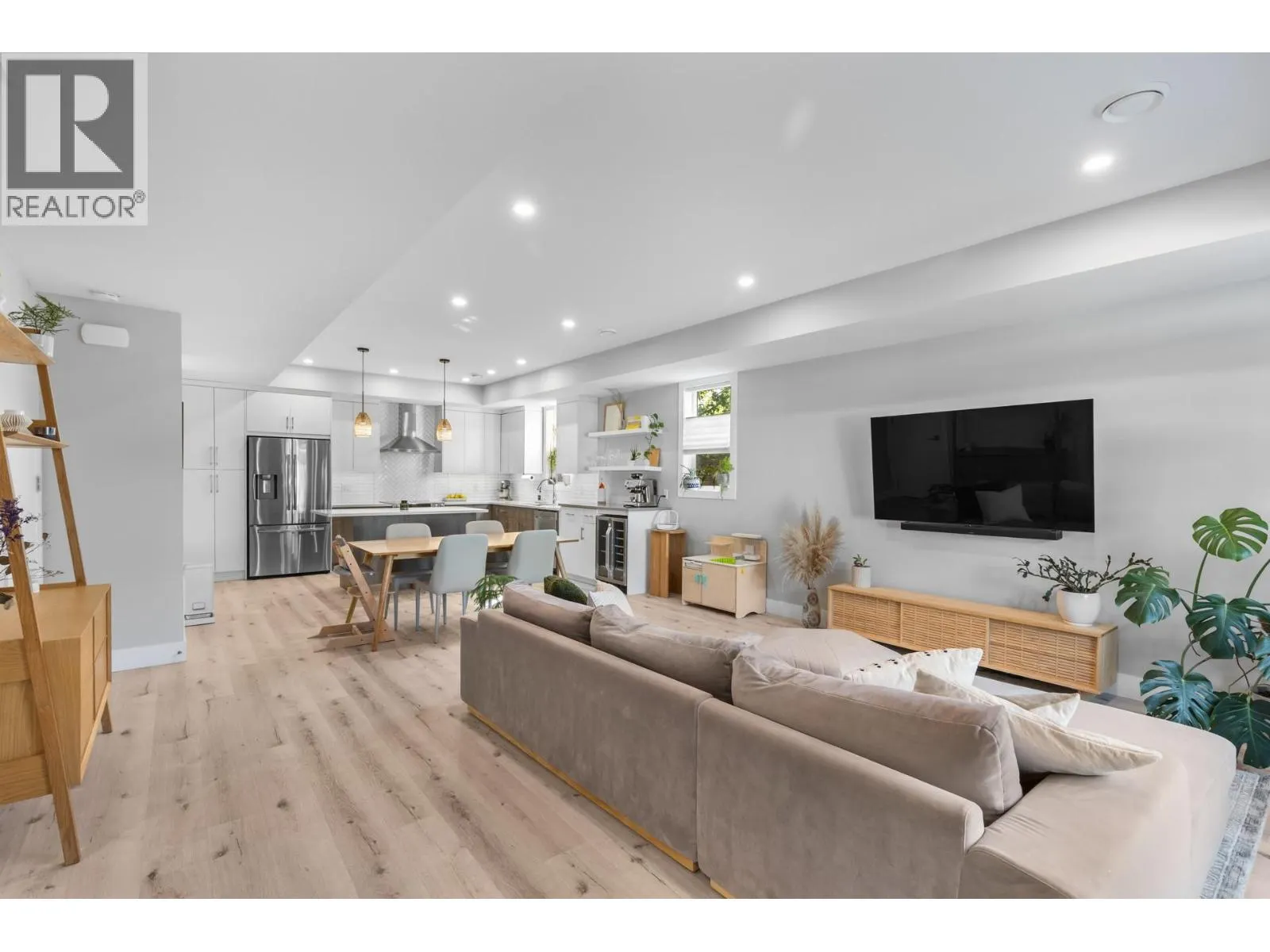 796 Cawston Avenue Unit# 3
