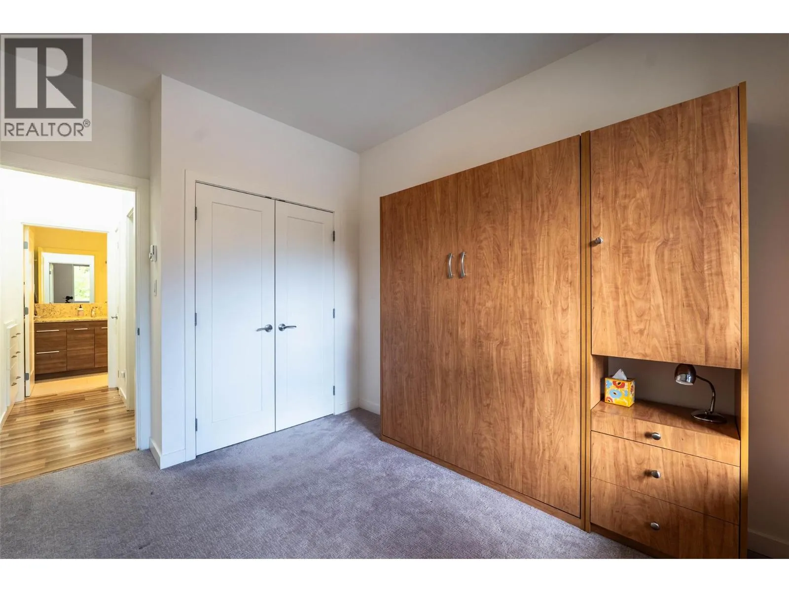 710 Vernon Street Unit# 407