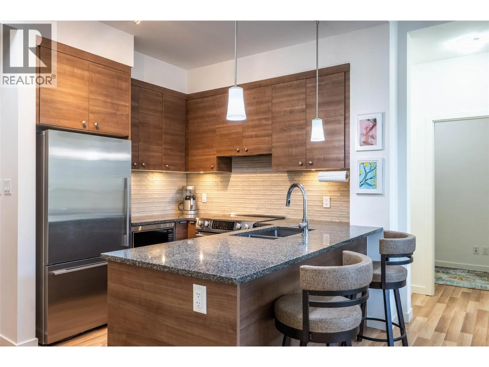 710 Vernon Street Unit# 407