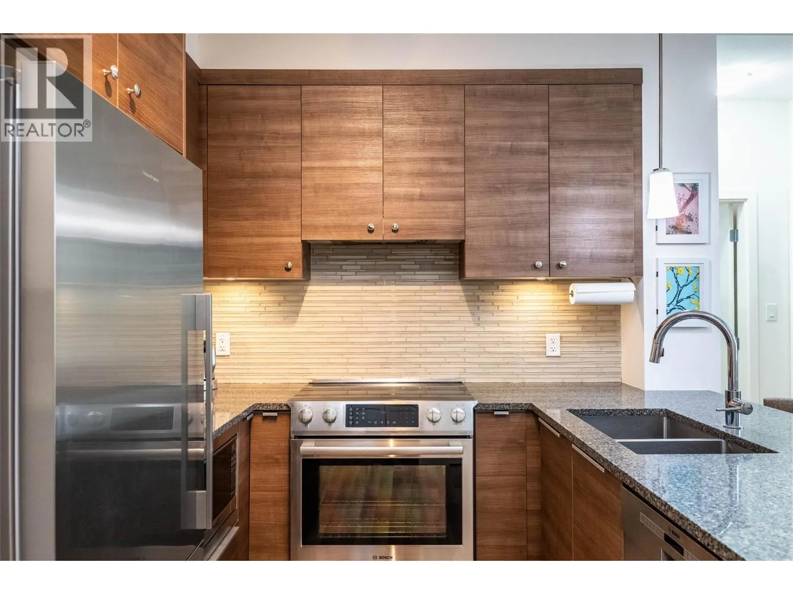710 Vernon Street Unit# 407