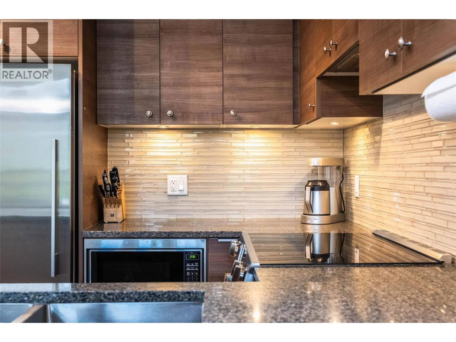 710 Vernon Street Unit# 407