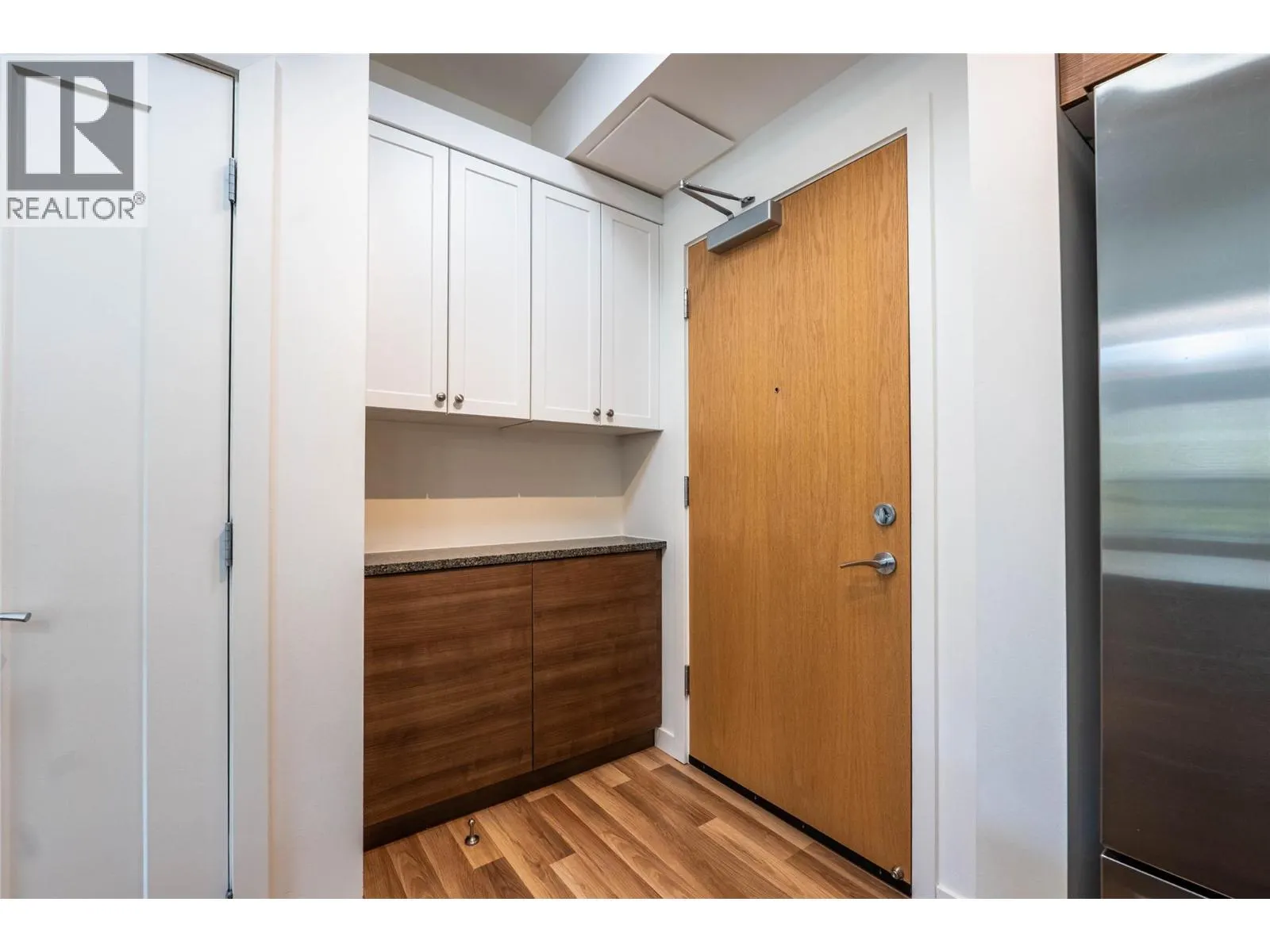 710 Vernon Street Unit# 407