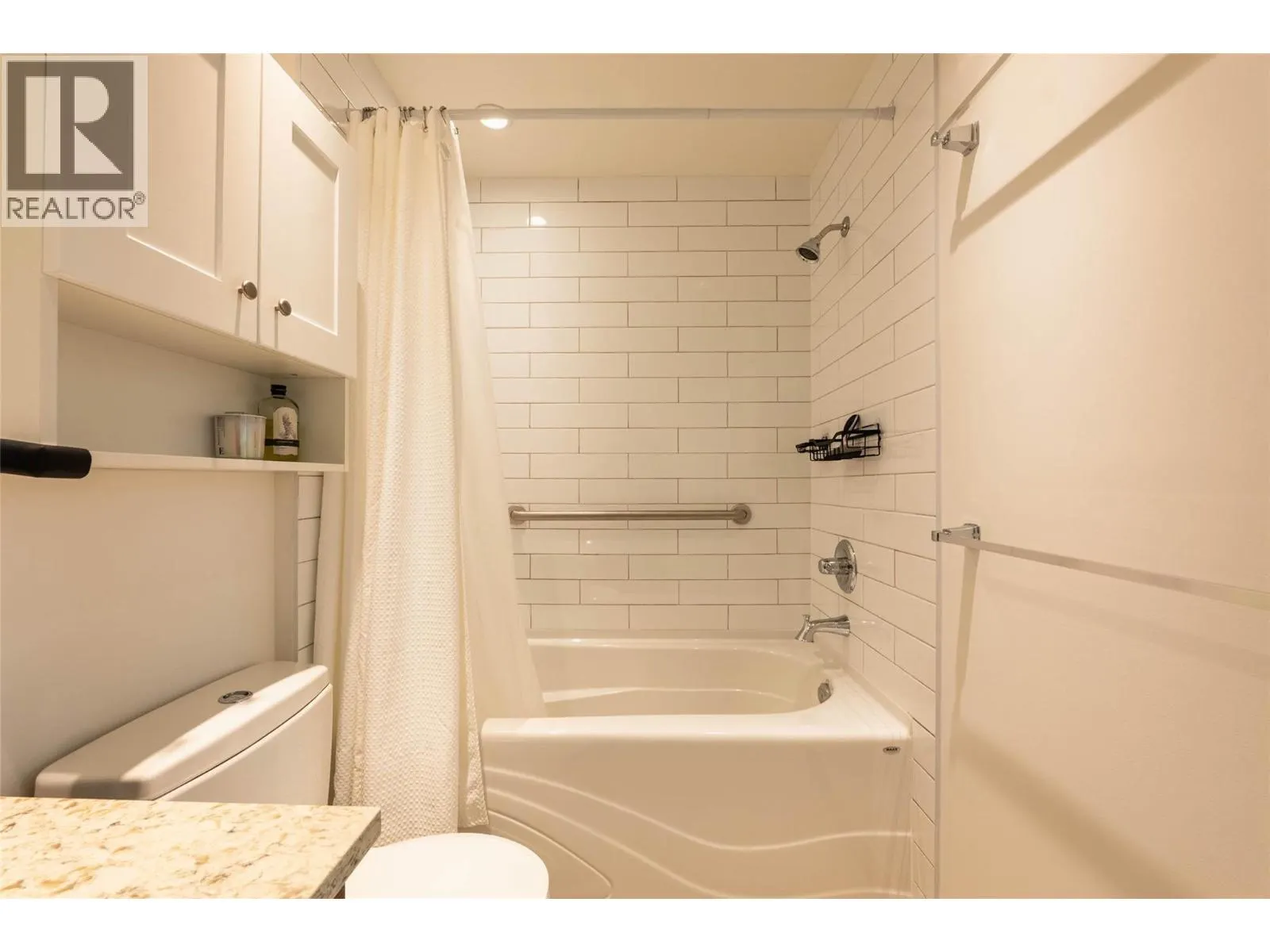 710 Vernon Street Unit# 407